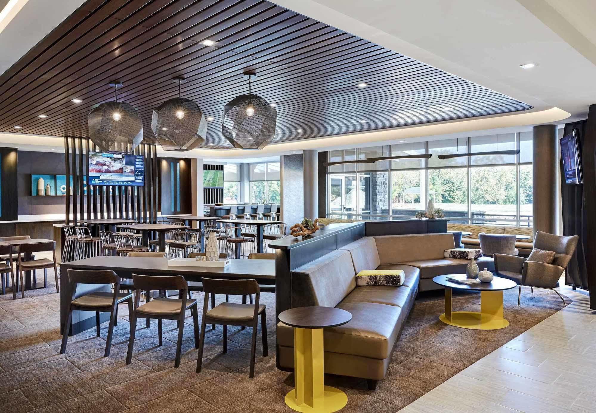 SpringHill Suites by Marriott Fishkill Exteriör bild
